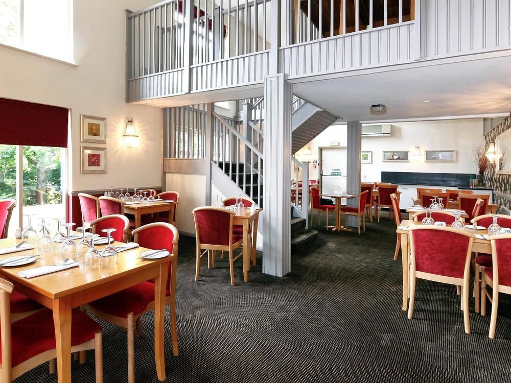 Mercure Hatfield Oak Hotel Bagian luar foto